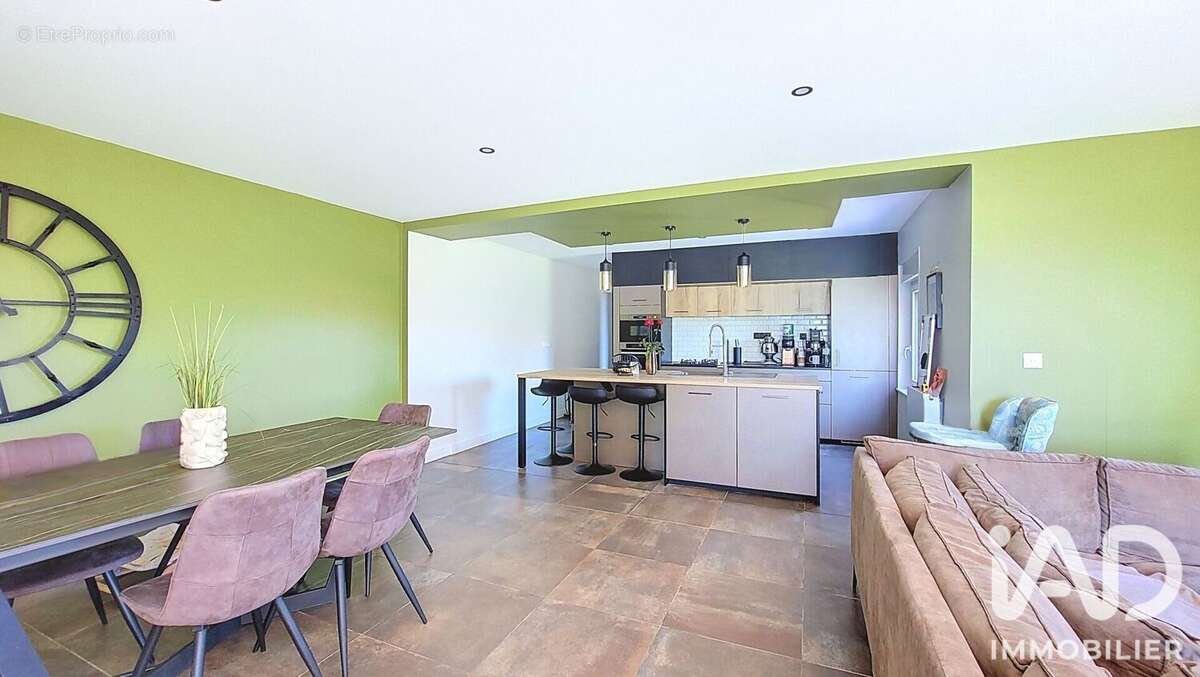 Maison 156 m² à Sepmeries  - photo 3
