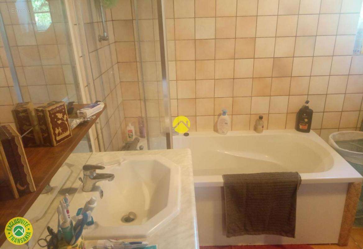 Maison à AIX-EN-OTHE