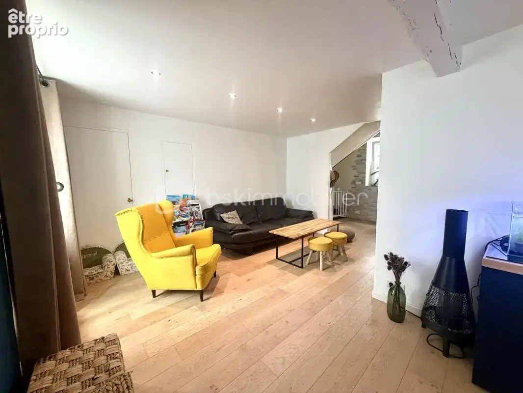 Maison de ville T6 135 m² – Cour privative 40 m² – Terrasse en mezzanine sans vis-à-vis - photo 3