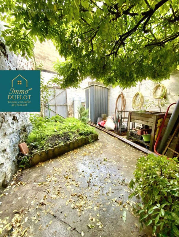 Maison à SAINT-AMAND-LES-EAUX