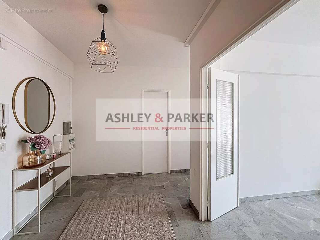 Appartement à CAGNES-SUR-MER