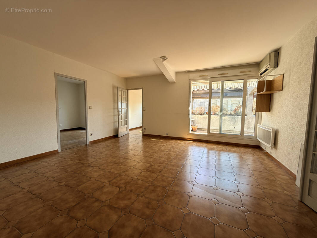Appartement à CARCASSONNE
