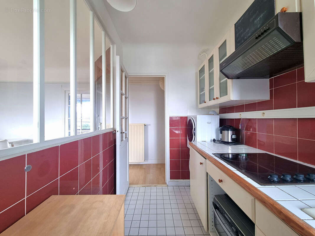 Appartement à FONTENAY-SOUS-BOIS