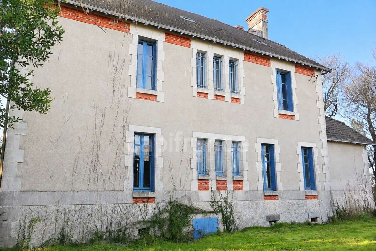 Un domaine n'appartient jamais tout à fait à ceux qui l'habitent, il se transmet - Bors (16) - photo 4