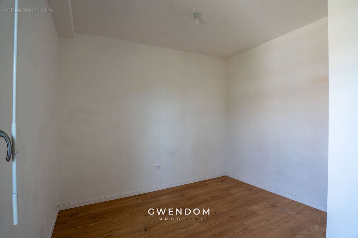 Appartement à TORCY