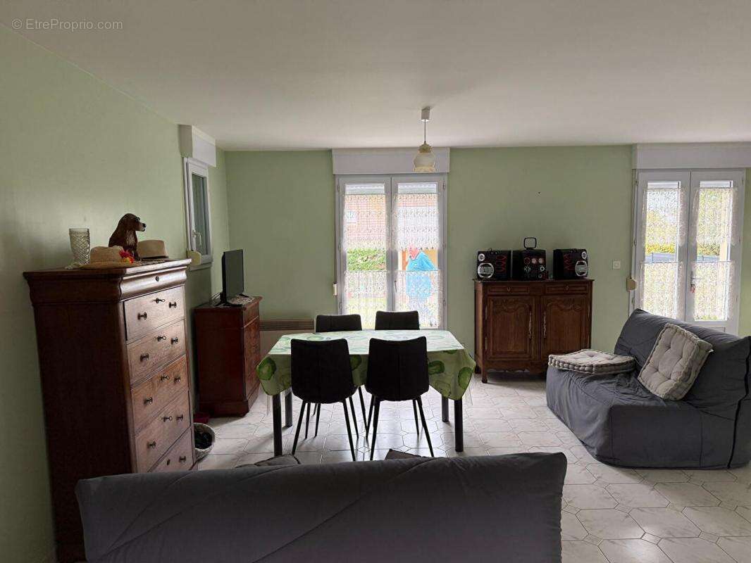 Maison à SAINT-PAIR-SUR-MER