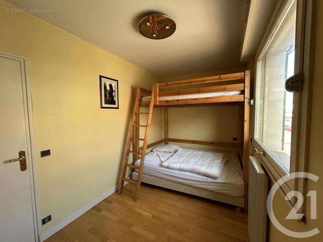 Appartement à NESLES