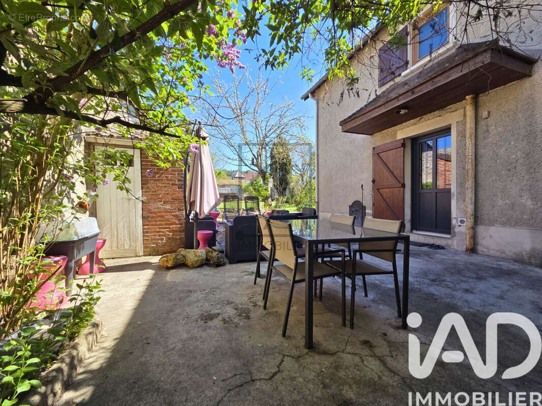 Photo 2 - Maison à LA FERTE-ALAIS