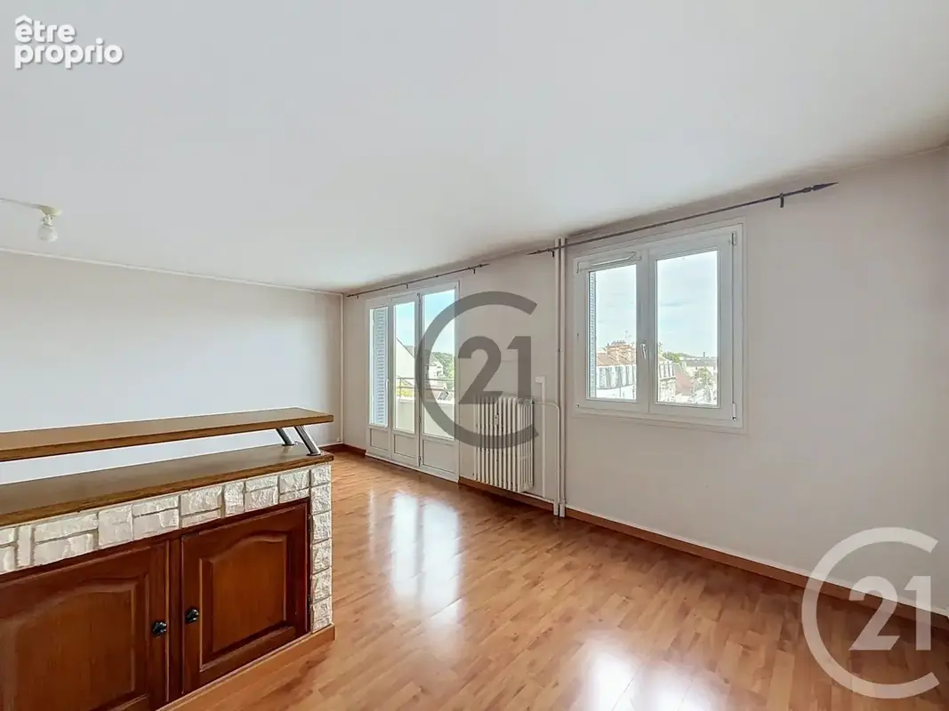 Appartement 4 pièces 67 m² à vendre à Troyes (10000) - photo 2