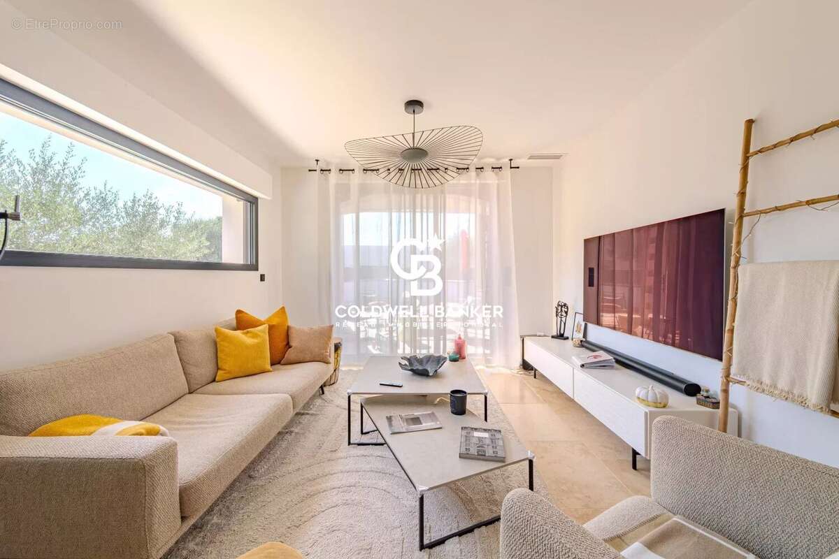 Appartement à CASTELNAU-LE-LEZ