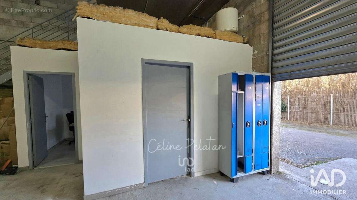 Photo 3 - Commerce à LUNEL