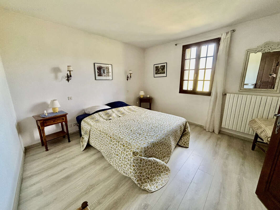 Maison à MALAUCENE