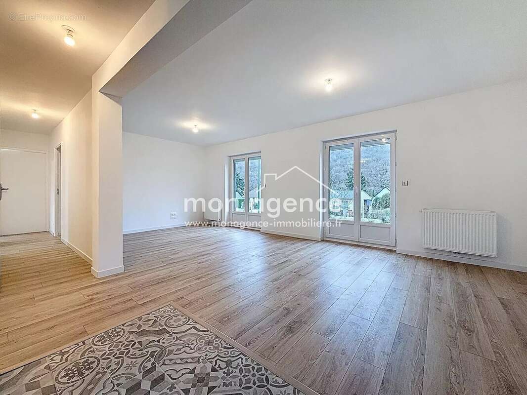 Maison à SAINT-AUBIN-EPINAY