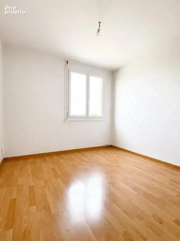 Appartement de 74 m²; hypercentre à 10 minutes - photo 8