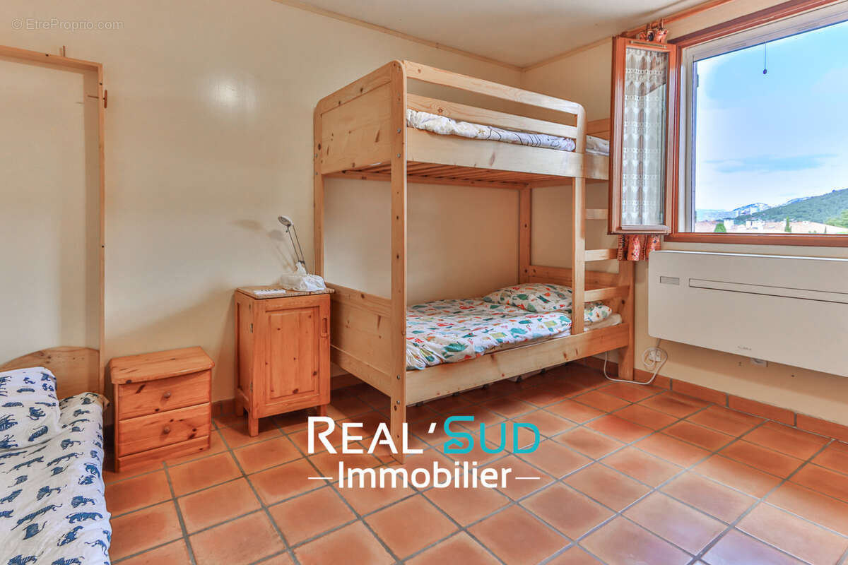 Maison à MARSEILLE-9E