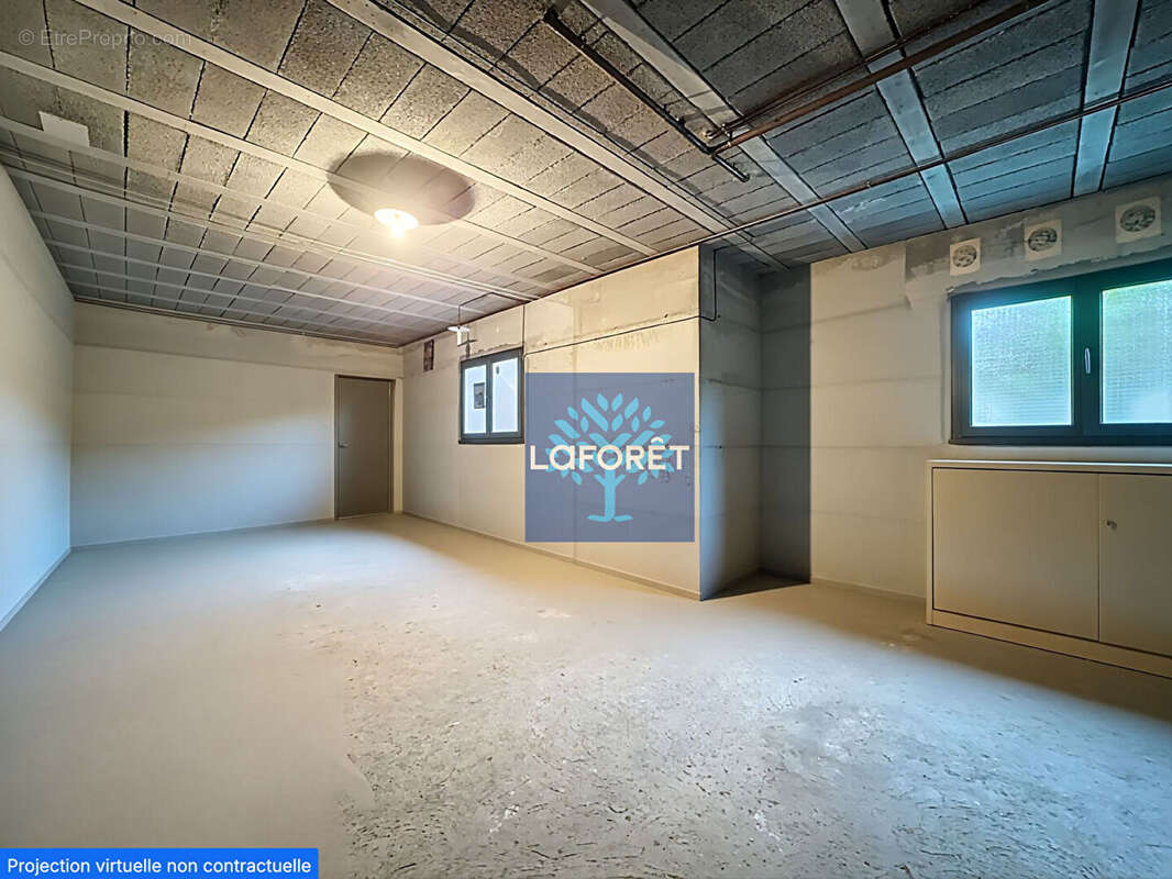 Maison à SAINT-GENIS-LAVAL