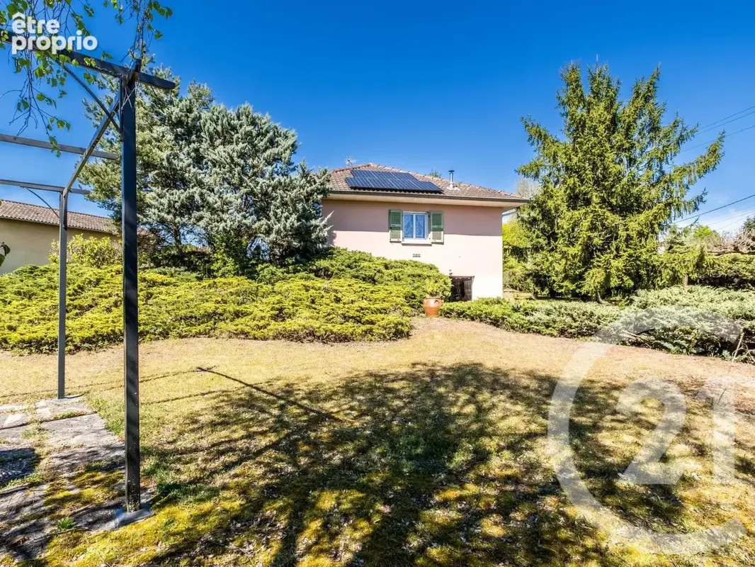 Photo Maison à Montmerle-Sur-Saone au prix de 280 000€