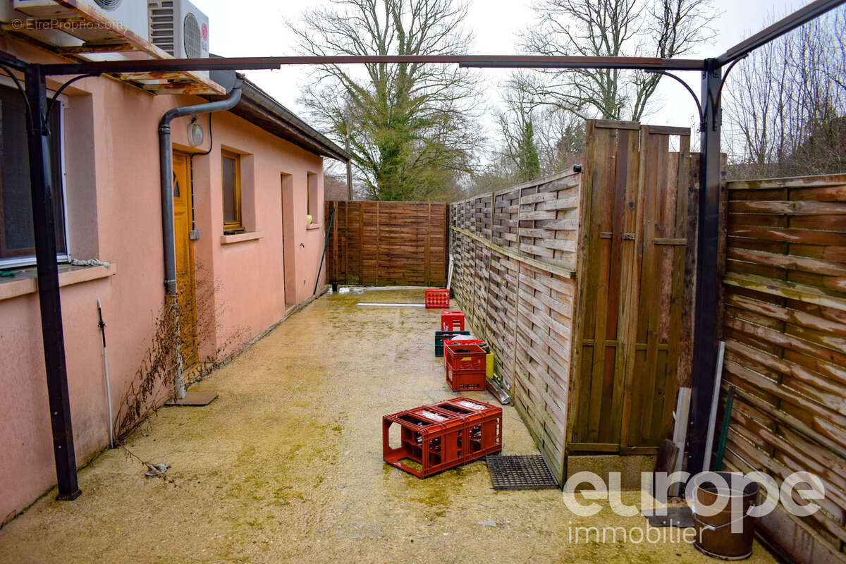 Maison à SAUVIGNY-LE-BOIS