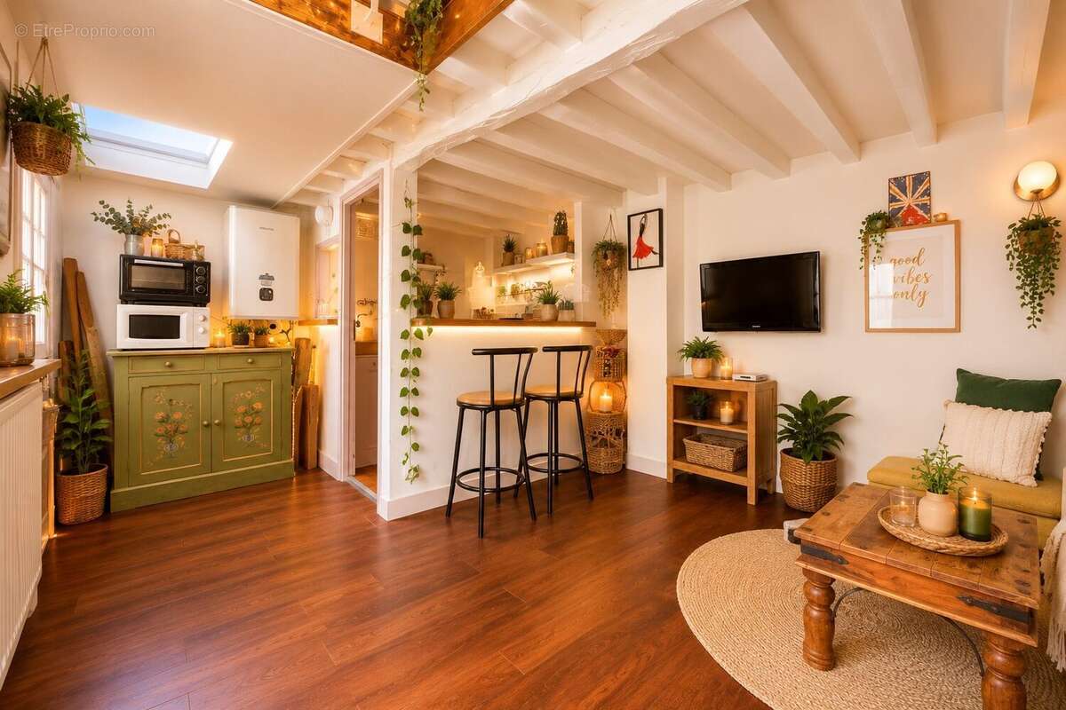 Appartement à PARIS-7E