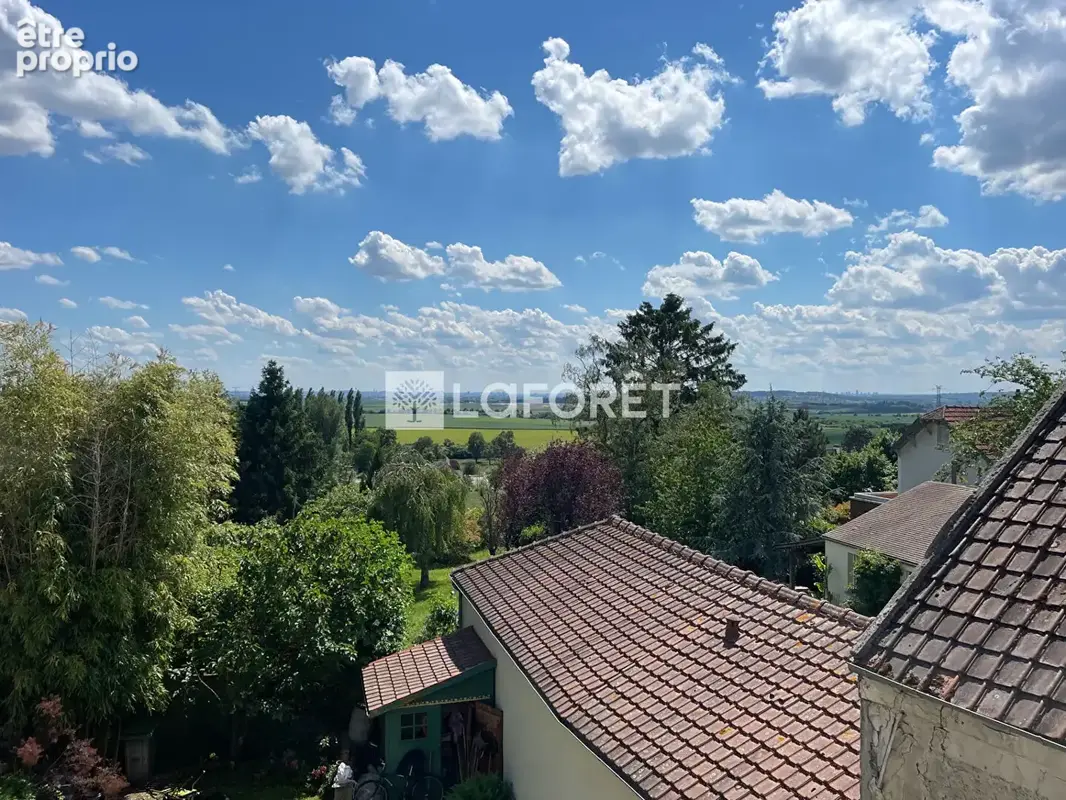 Laforêt Luzarches - Maison Mareil En France - 6 pièces 140 m2 - photo 13