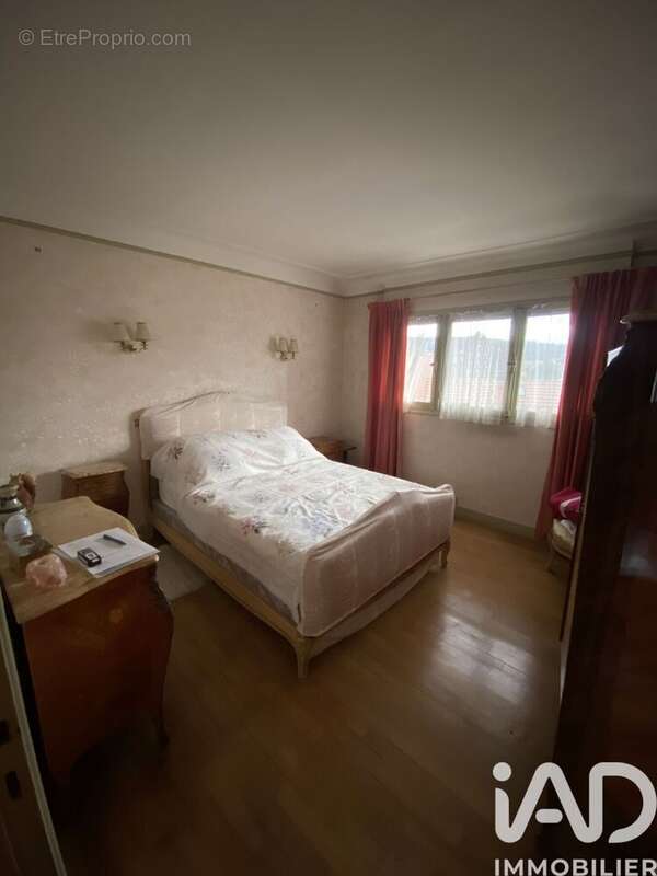 Photo 6 - Maison à BURES-SUR-YVETTE