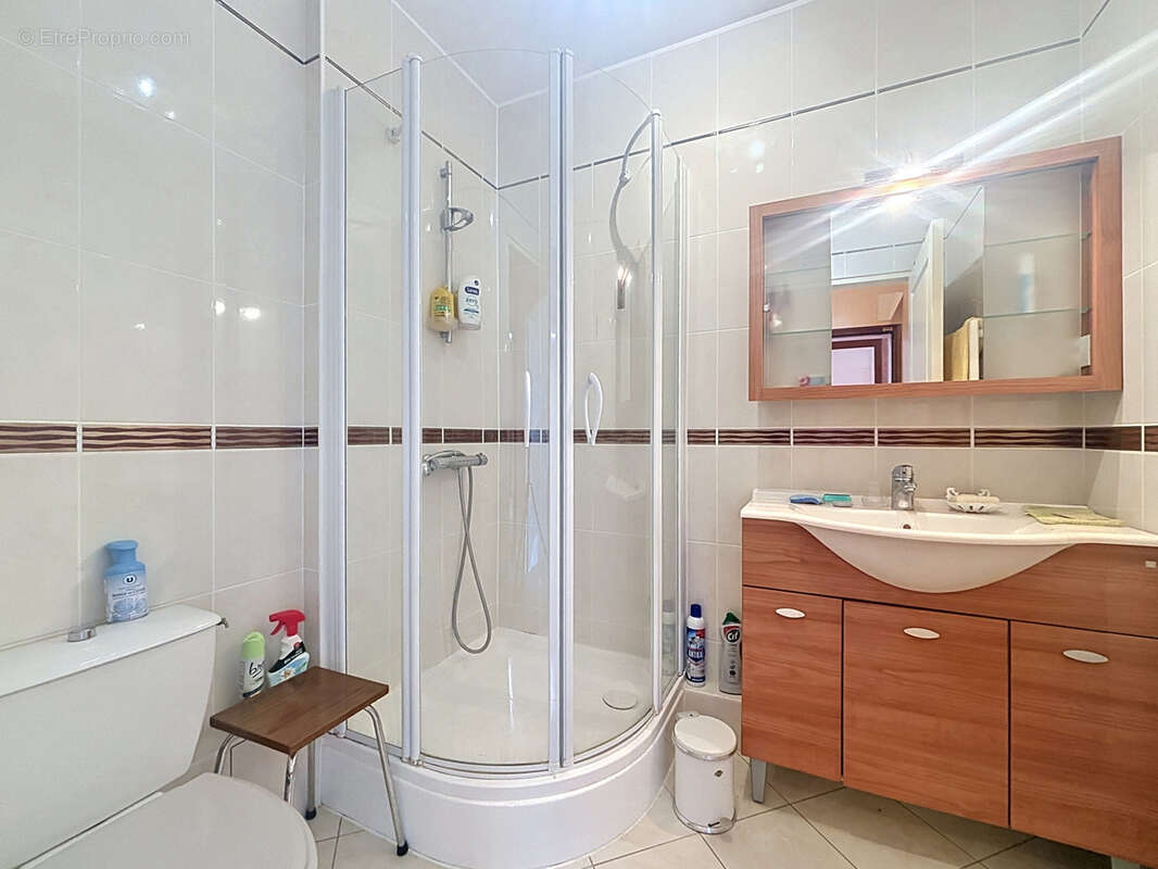 Appartement à SAINT-CYR-SUR-LOIRE