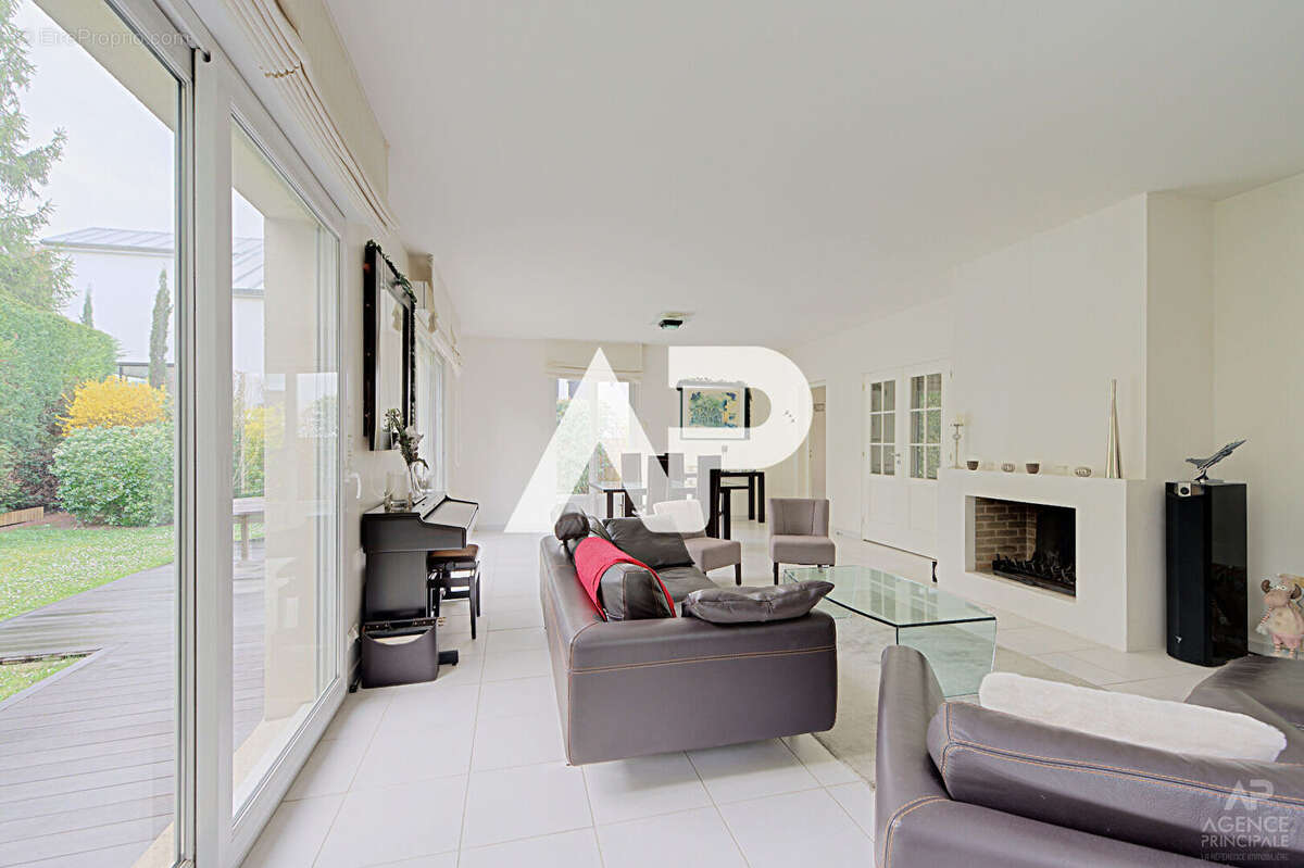 Maison à RUEIL-MALMAISON