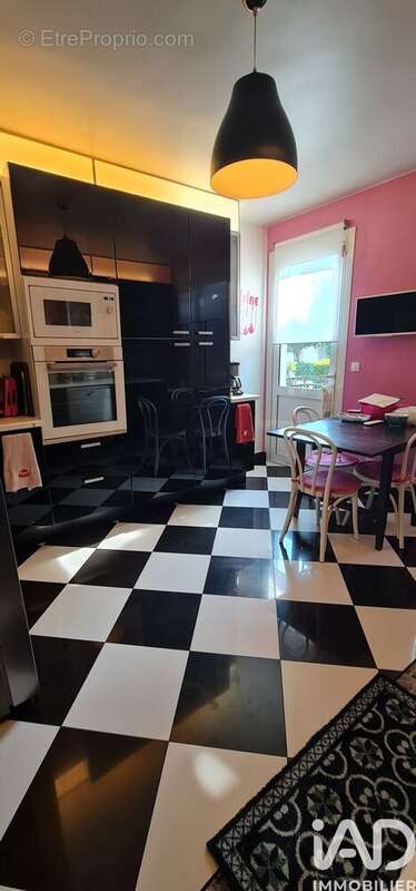 Photo 7 - Maison à SAINTRY-SUR-SEINE