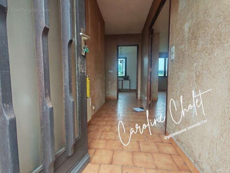Maison à LAMOTHE-MONTRAVEL