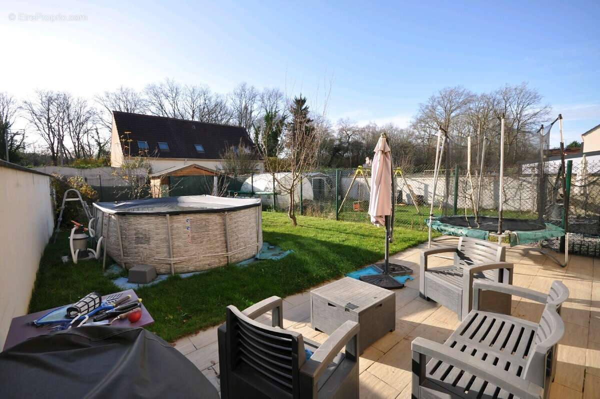 Maison à BOISSY-SOUS-SAINT-YON