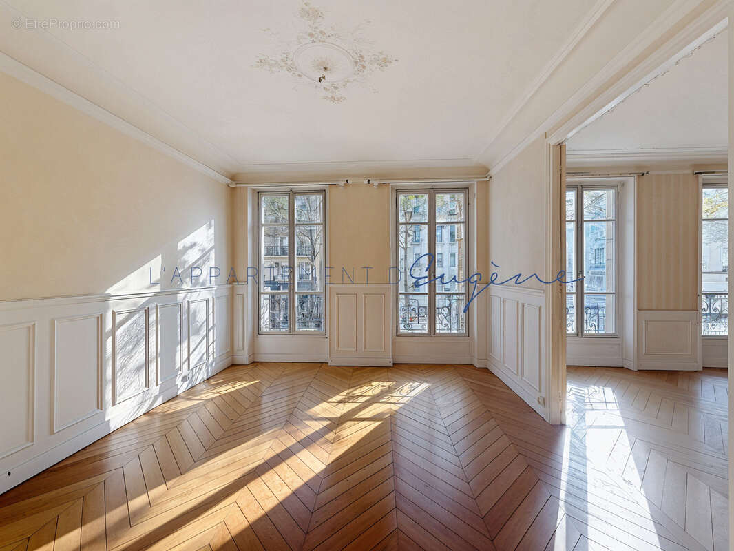 Appartement à PARIS-15E