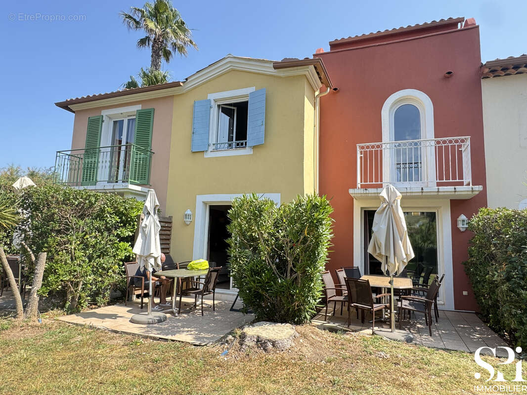 Maison à HYERES