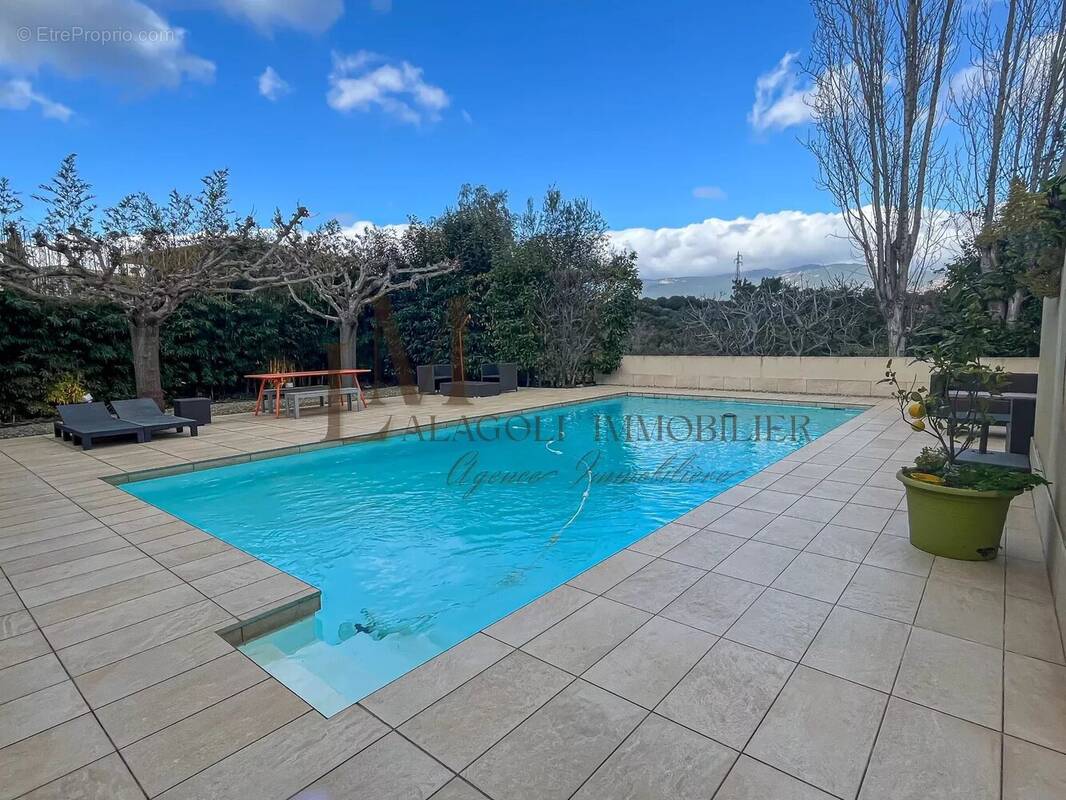 Maison à PORTO-VECCHIO