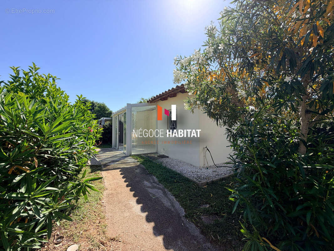 Appartement à VILLEVIEILLE