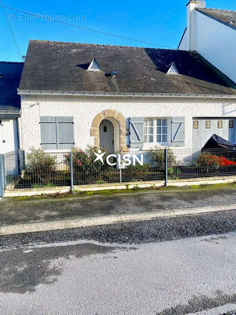 TRIGNAC Charmante maison de 90m2 avec combles aménageables - photo 2
