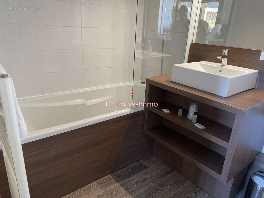 Appartement à MORILLON