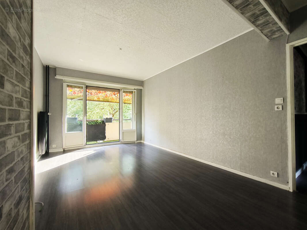 F3 avec balcon et cave   Idéal premier achat ou investissement ! - photo 5
