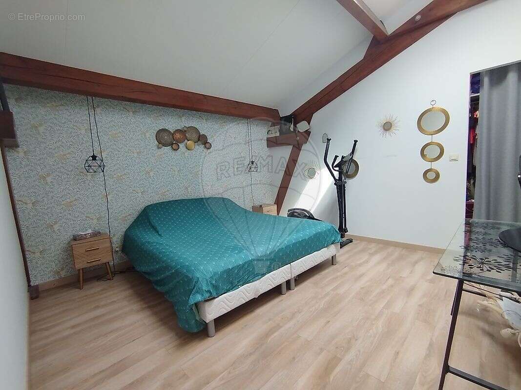 Appartement à LACENAS