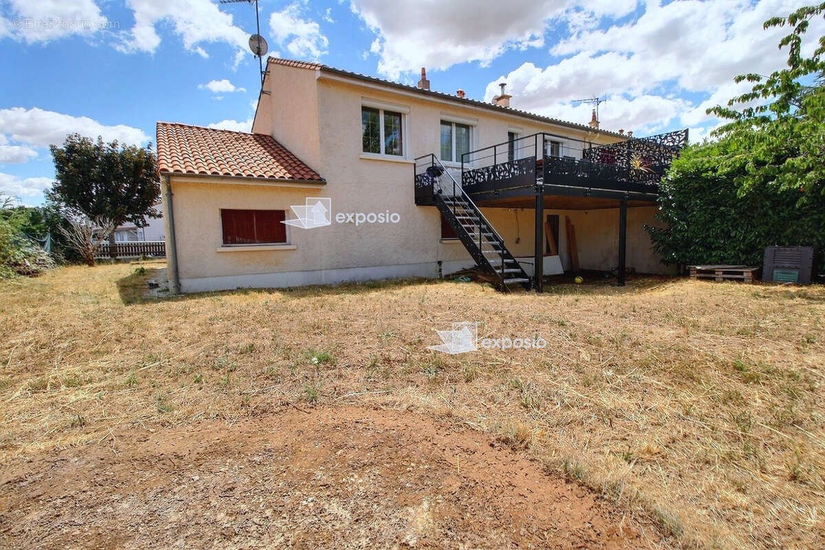 Maison Aiffres 5 pièce(s) 126 m2 - photo 10