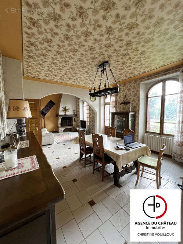 Maison à DAMPIERRE-EN-BURLY