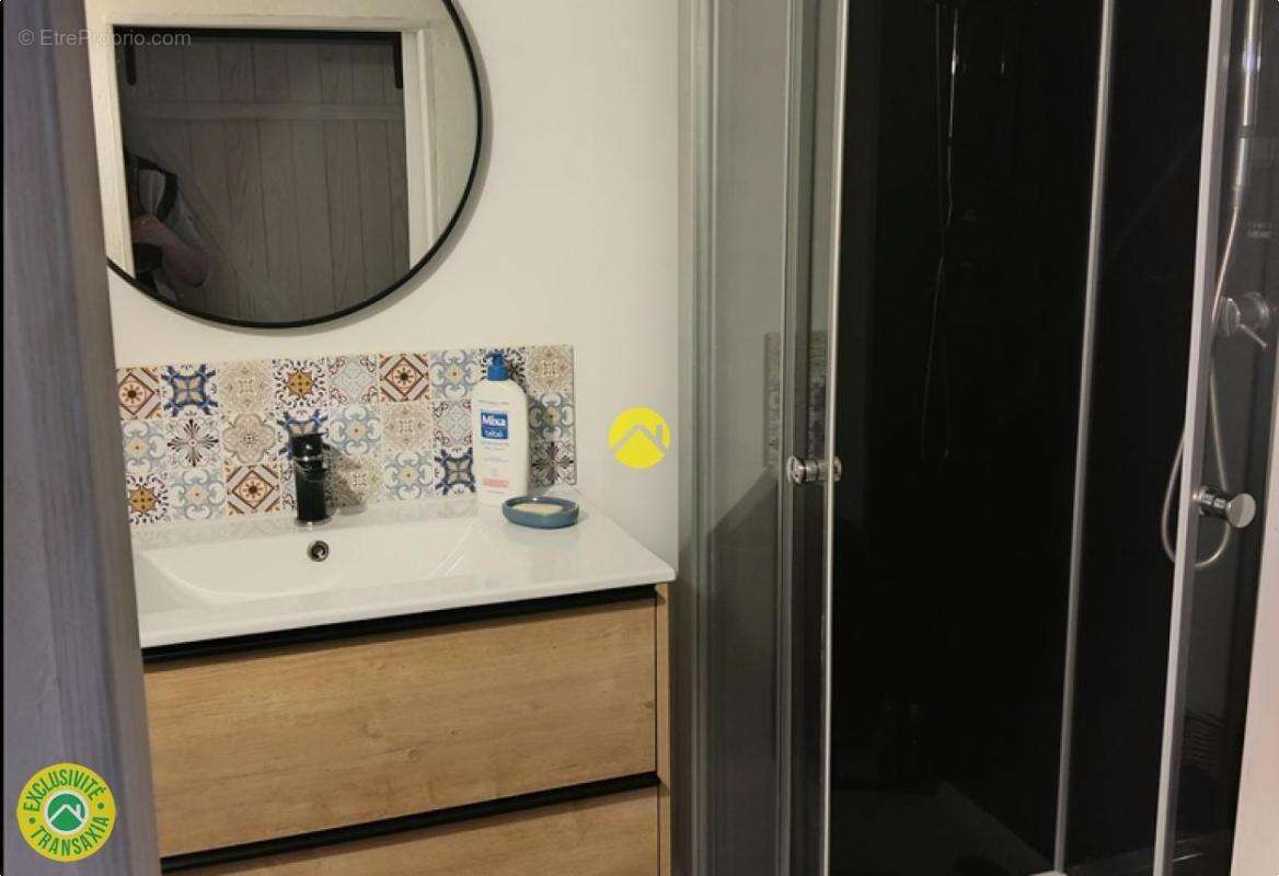 Maison à LE VEURDRE