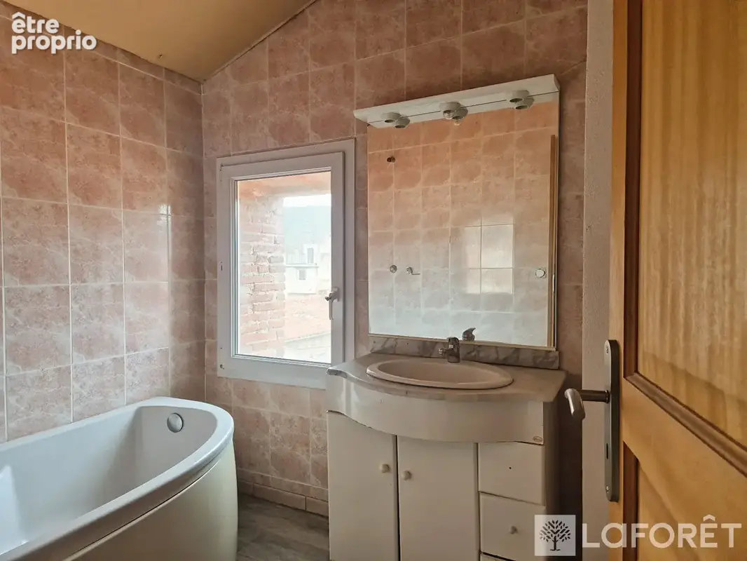 Appartement Prades 101 m2 - photo 13