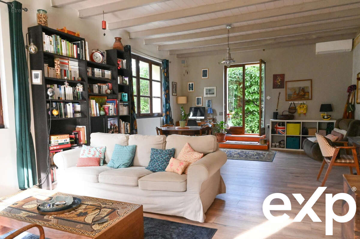 Maison à BAGAT-EN-QUERCY