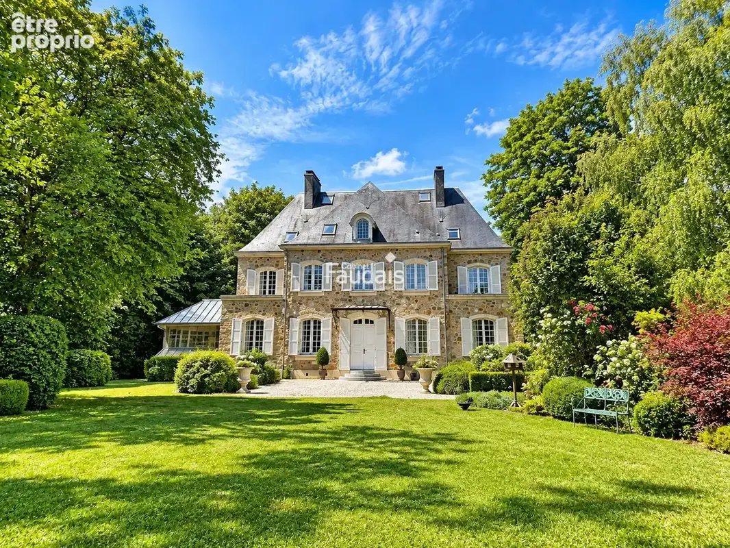 Photo Maison à Carentan au prix de 1 260 000€