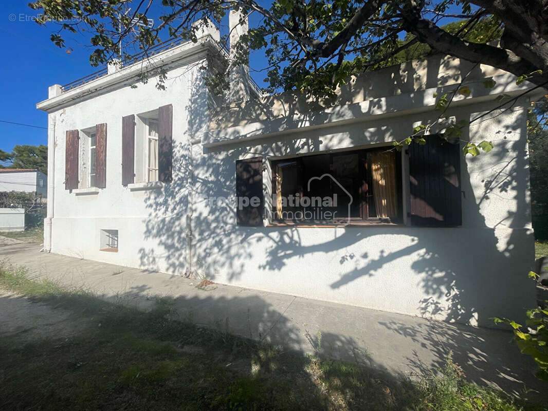 Maison à SAUSSET-LES-PINS