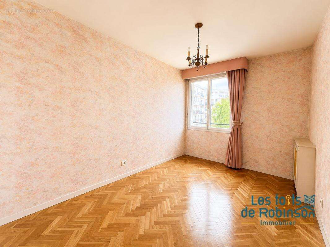Appartement à CHATILLON