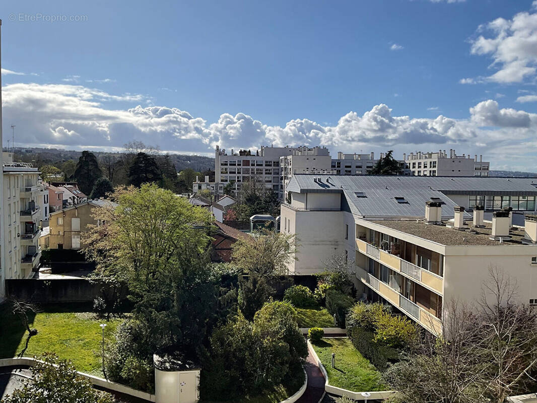 Appartement à RUEIL-MALMAISON