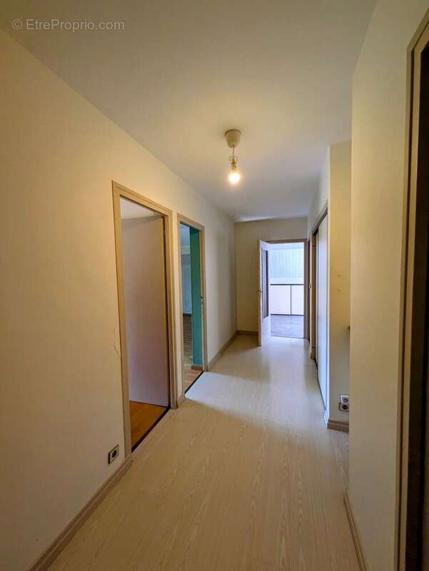 Maison à GILLY-SUR-ISERE