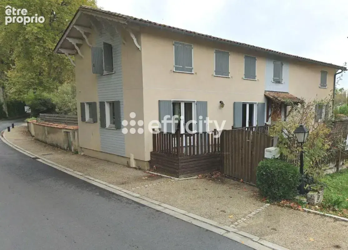 Maison 7 pièces 180 m² à vendre à Aubeterre-Sur-Dronne (16390) - photo 3