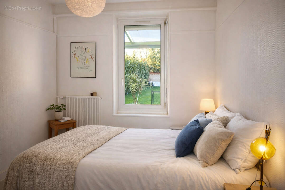 Maison familiale avec jardin paysagé et piscine - proche gare - photo 5